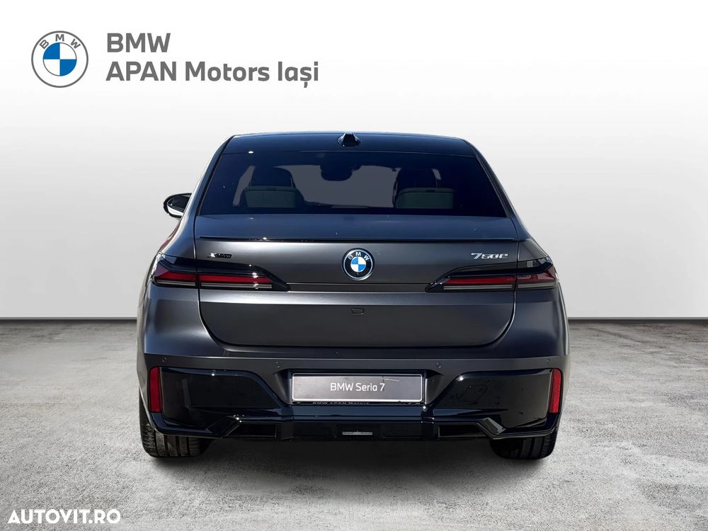 BMW Seria 7 - 6