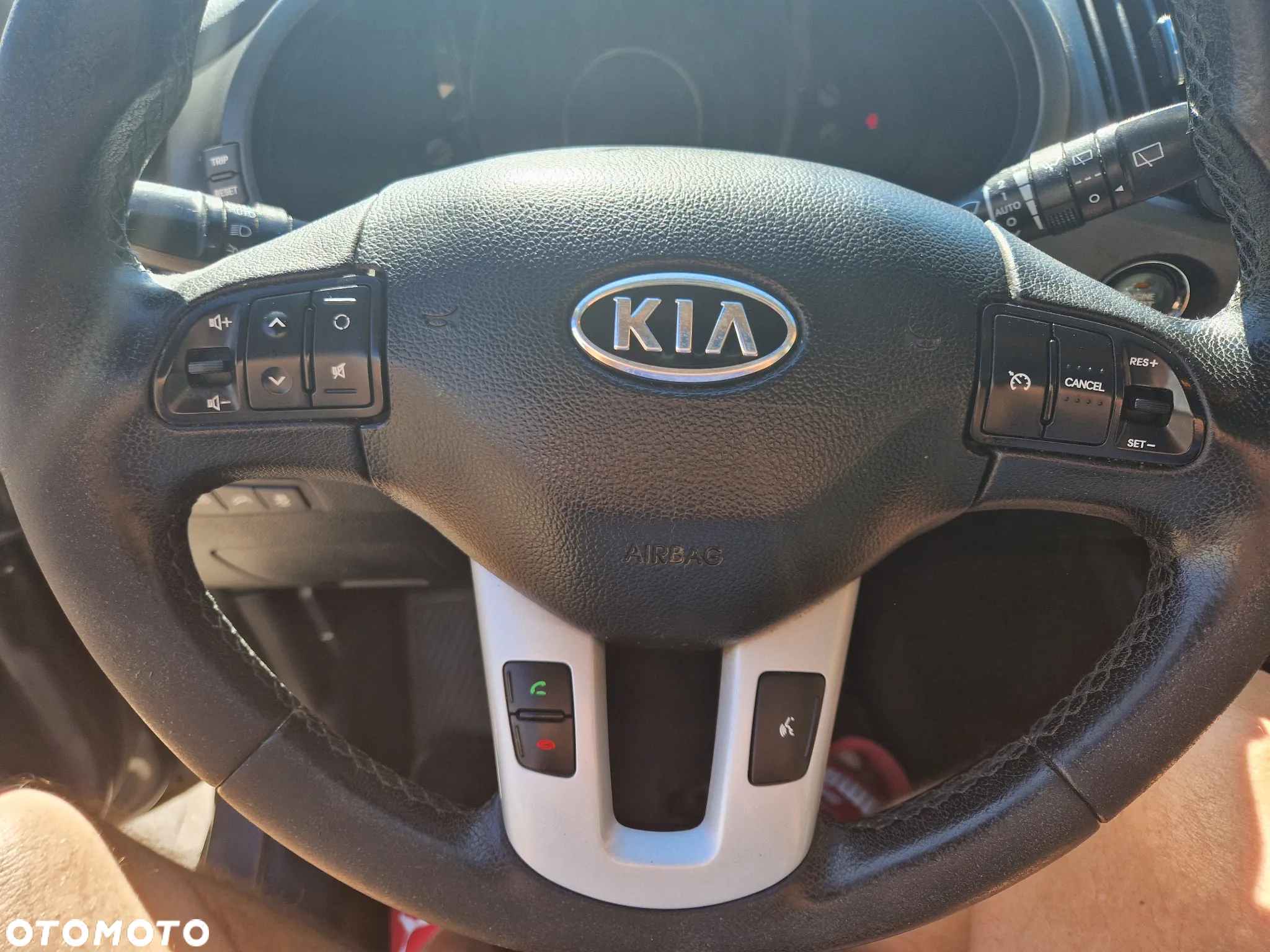 Kia Sportage 2.0 CRDI AWD Dream-Team Edition - 28