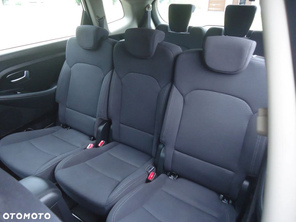 Kia Carens 2.0 GDI Automatik Edition 7 - 28