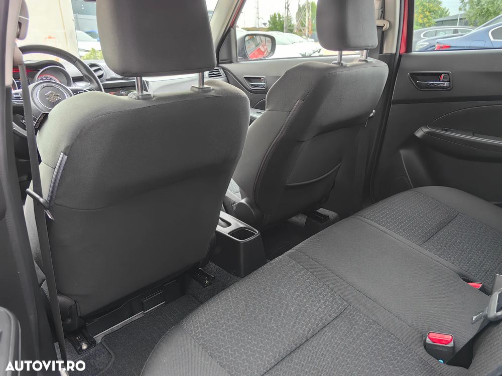 Suzuki Swift 1.2 Dualjet 12V MHEV Spirit - 17