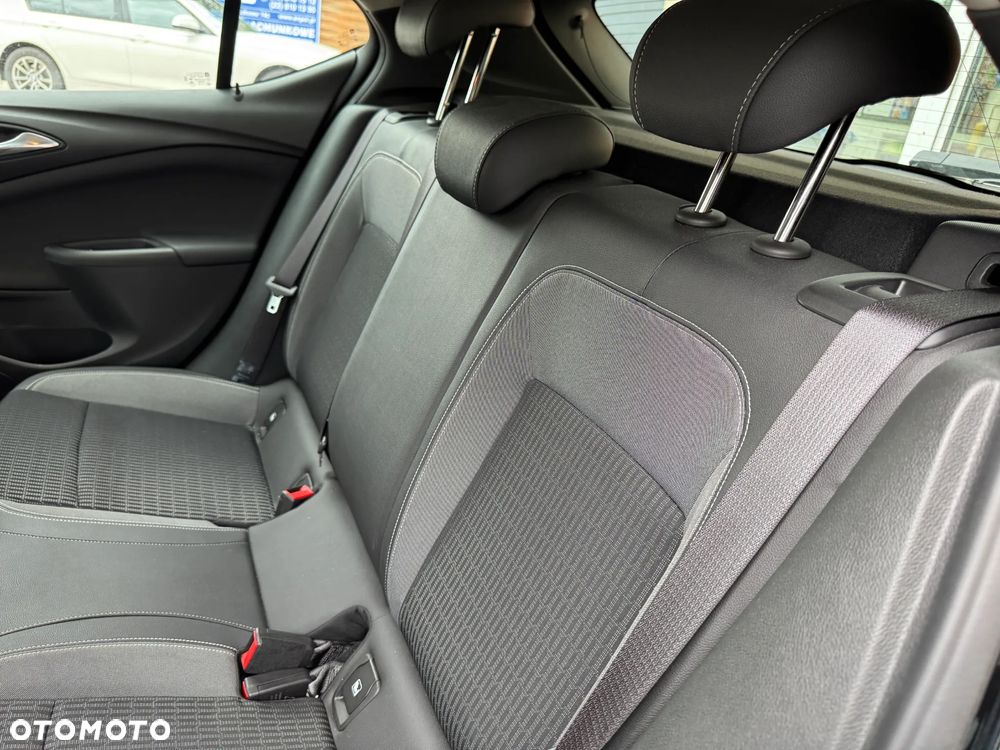 Opel Astra 1.2 T Elegance S&S - 14