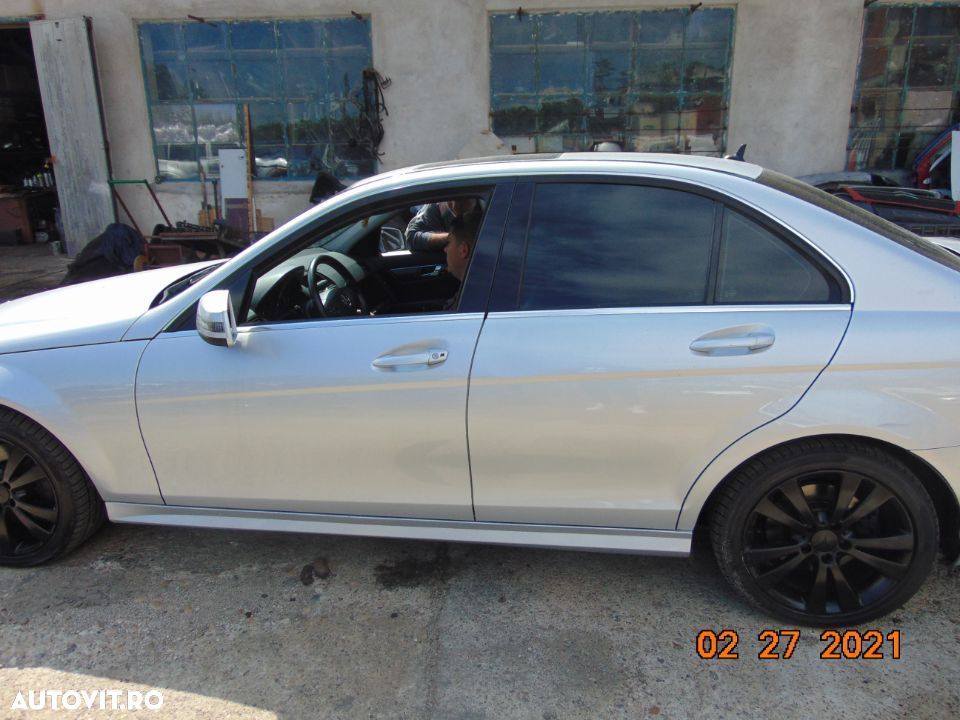 Usa Mercedes C Class W204 2007-2014 usi fara spate stanga dreapta W204 limuzina combi - 3