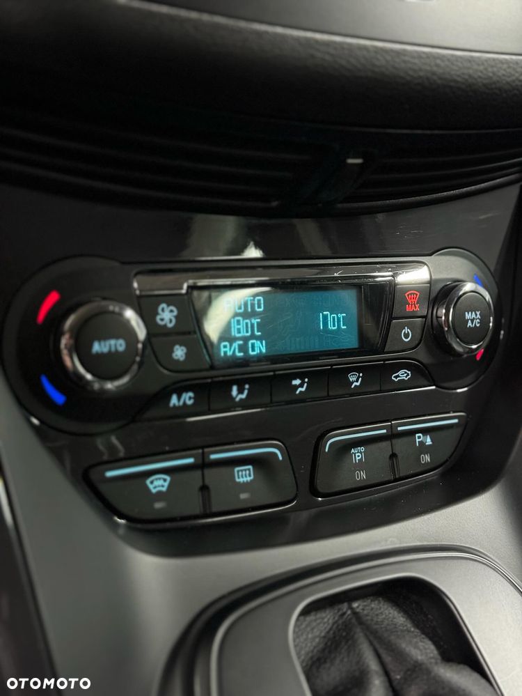 Ford Kuga 2.0 TDCi 4WD Titanium Plus - 13