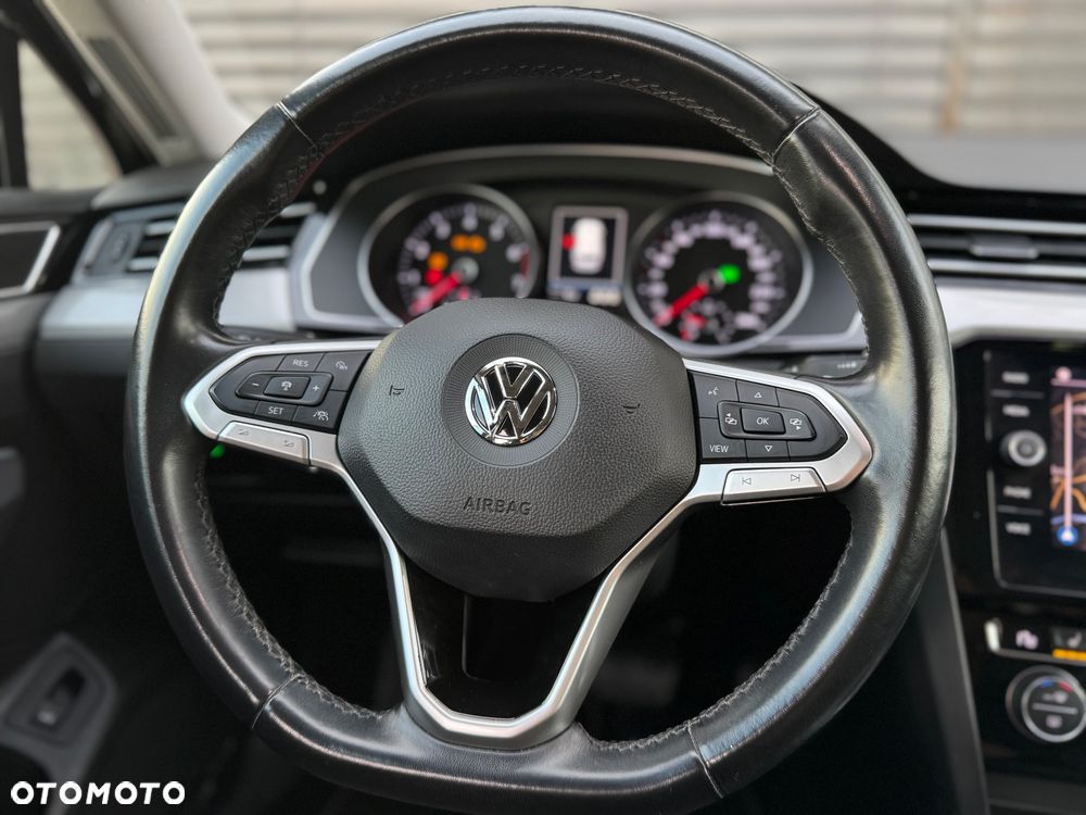 Volkswagen Passat 1.5 TSI EVO Business DSG - 10
