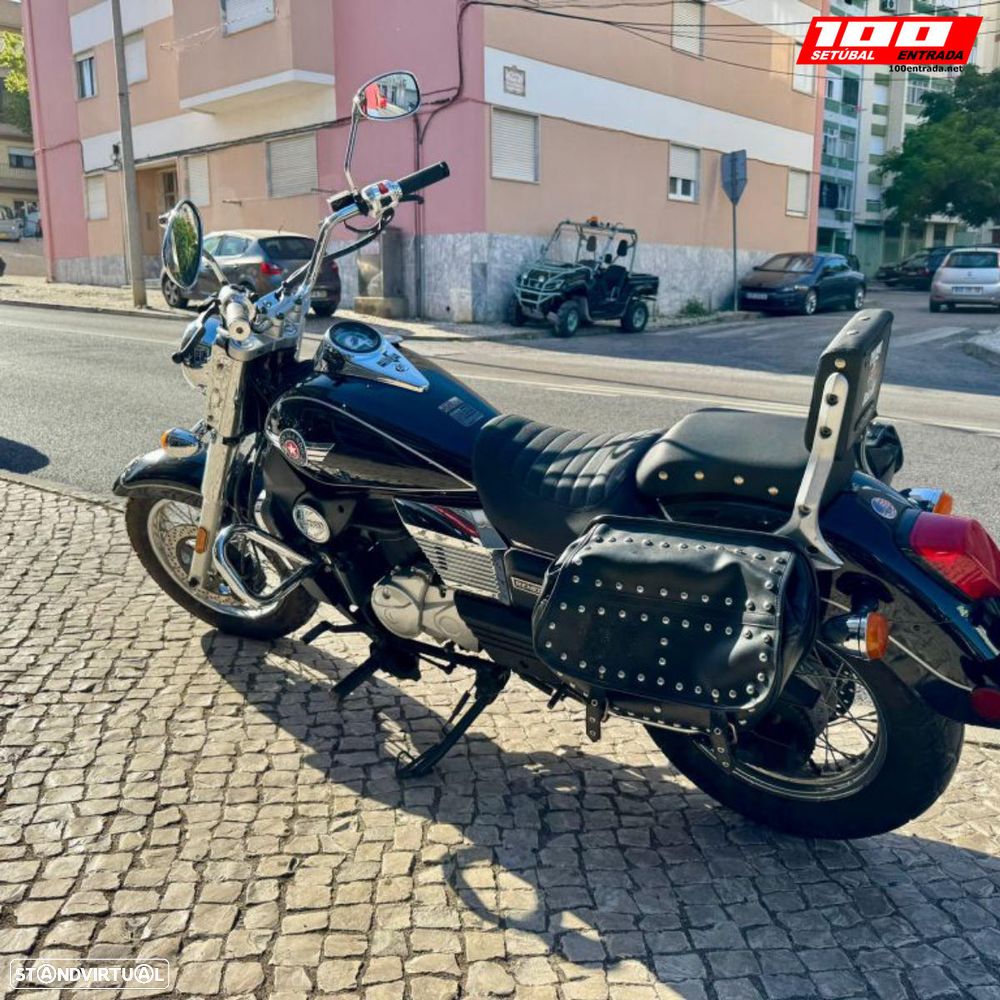 UM Renegade Comando 125 - 22