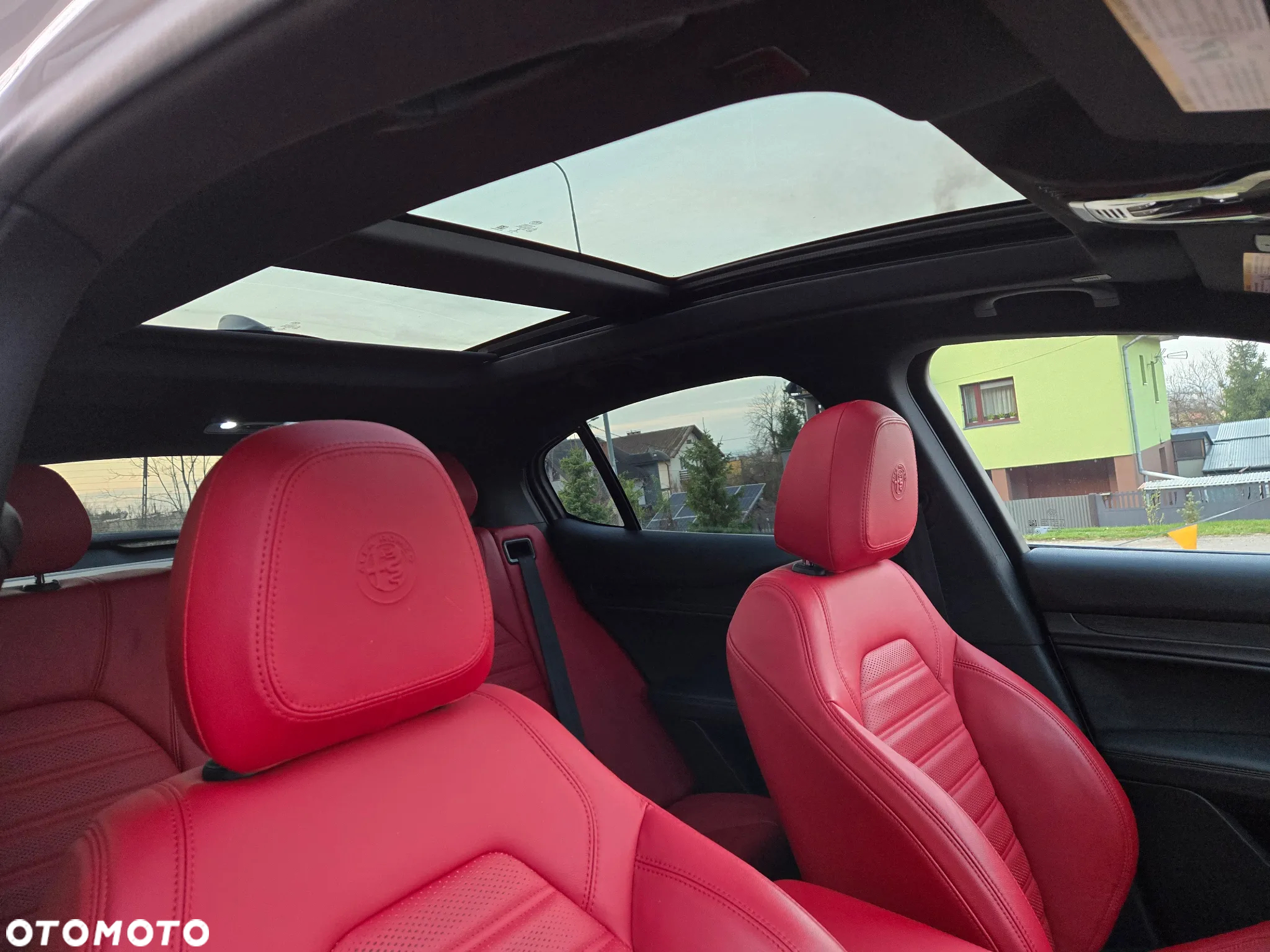 Alfa Romeo Stelvio 2.0 Turbo 16V AT8-Q4 Veloce Ti - 24