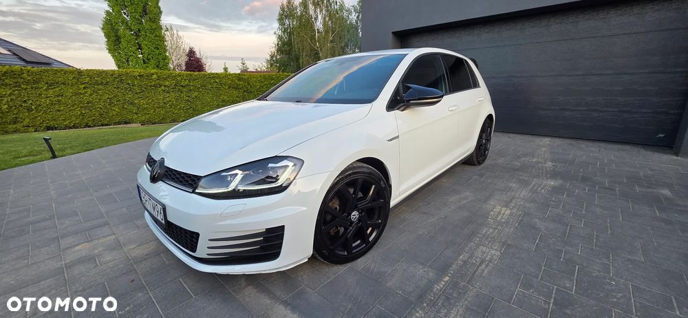Volkswagen Golf 2.0 TDI BMT GTD - 16