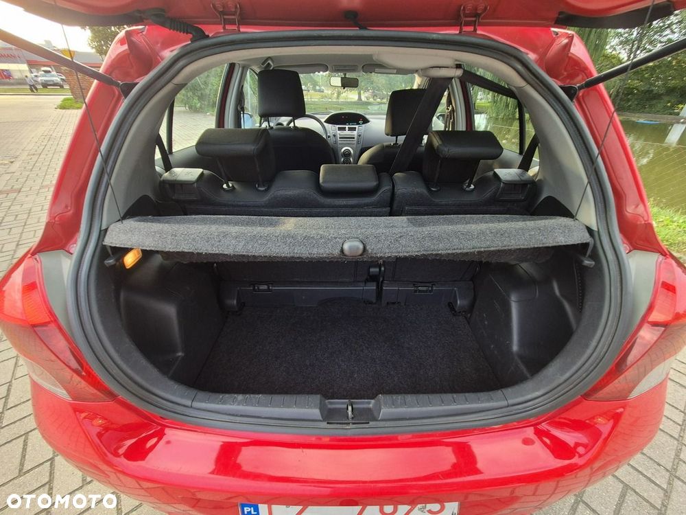 Toyota Yaris - 34
