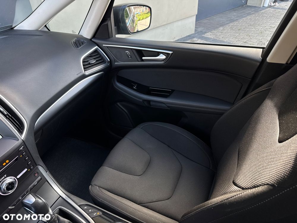 Ford S-Max 2.0 TDCi Titanium PowerShift - 8