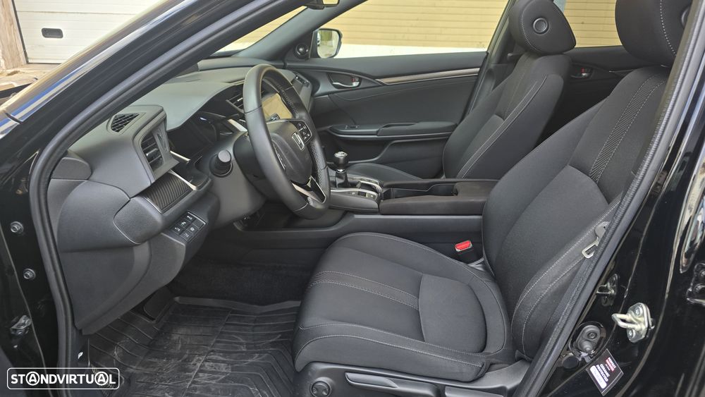 Honda Civic 1.5 i-VTEC Sport Plus - 20