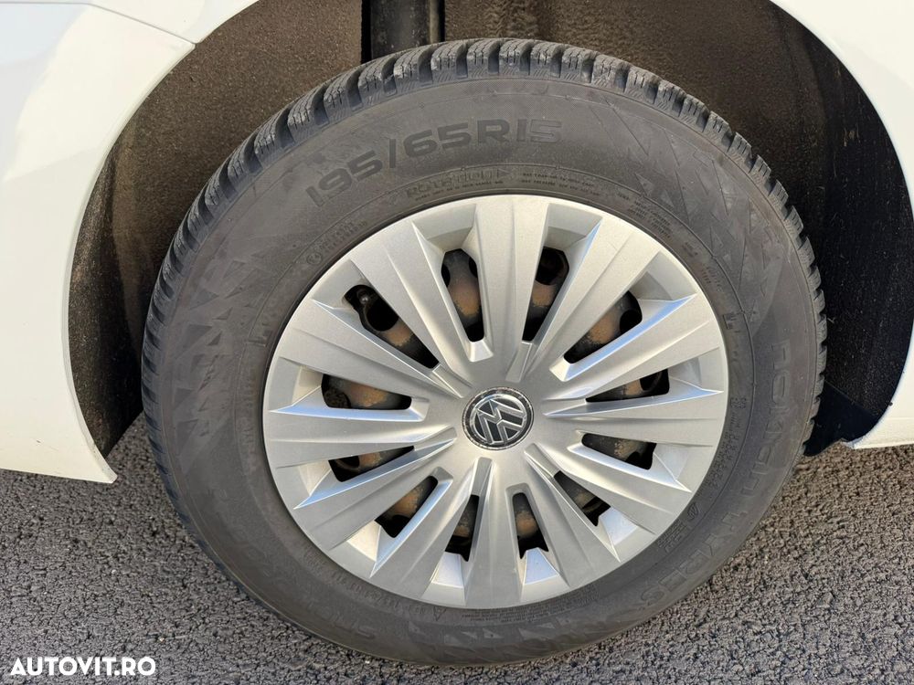Volkswagen Golf - 11