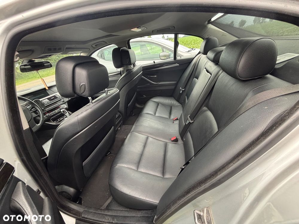 BMW Seria 5 535i xDrive - 19