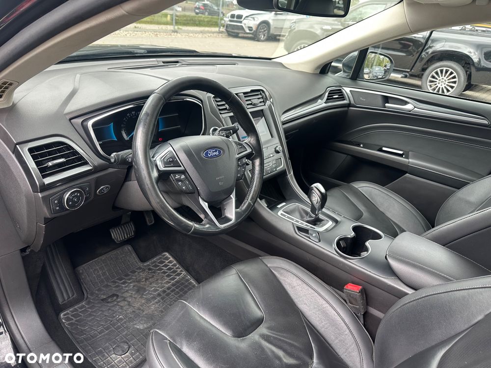 Ford Mondeo - 12
