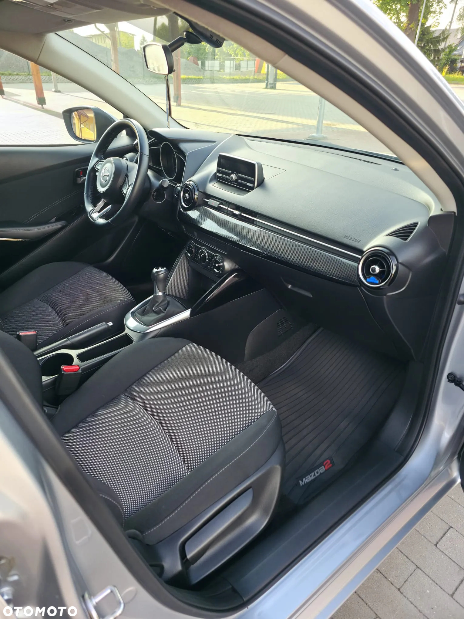 Mazda 2 SKYACTIV-G 75 Center-Line - 11