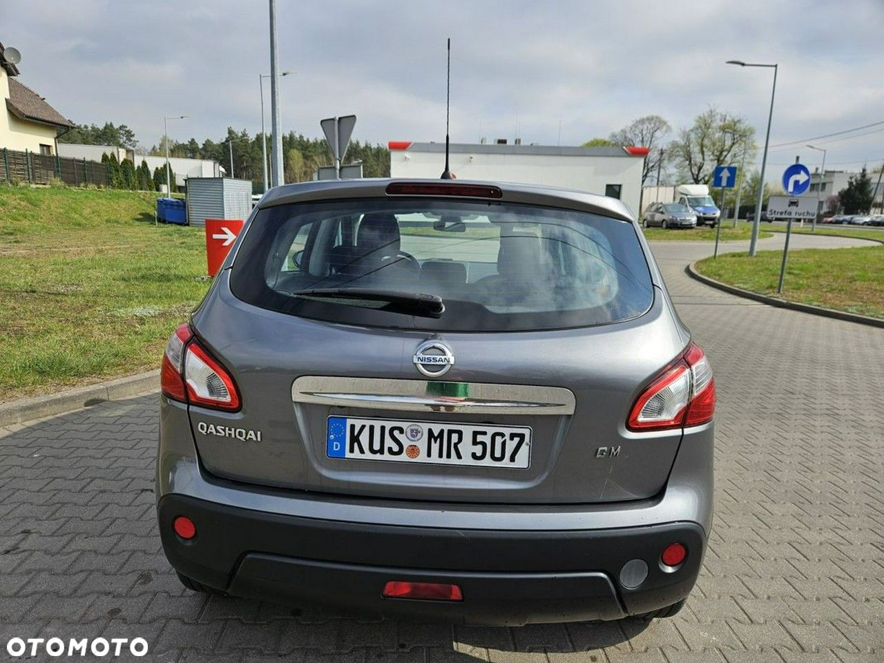 Nissan Qashqai - 4