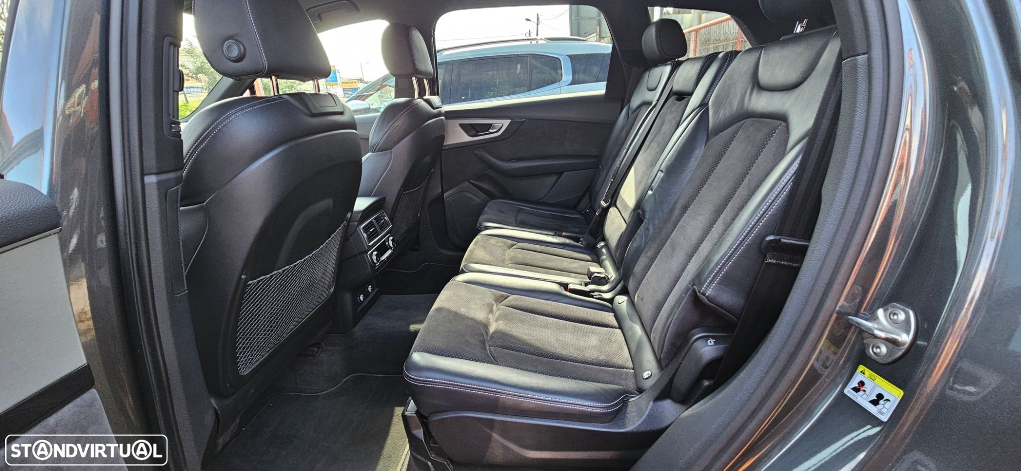 Audi Q7 3.0 TDI quattro S-line Tiptronic 7L - 23