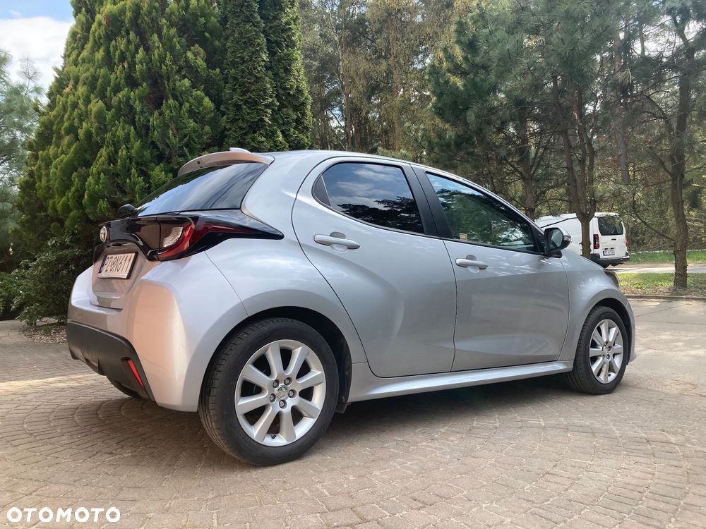 Toyota Yaris 1.5 Comfort - 12