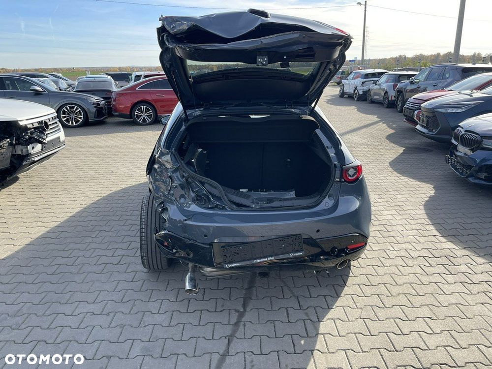 Mazda 3 e-SKYACTIV-X 186 M HYBRID CENTRE-LINE - 8