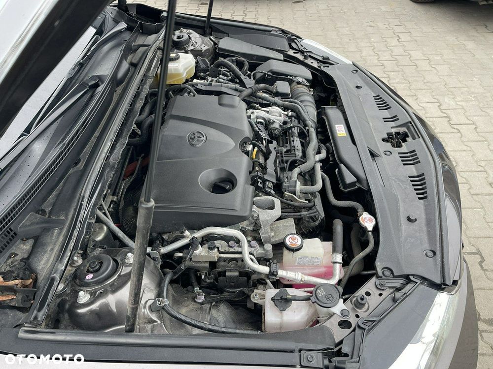 Toyota Camry 2.5 Hybrid Comfort CVT - 13