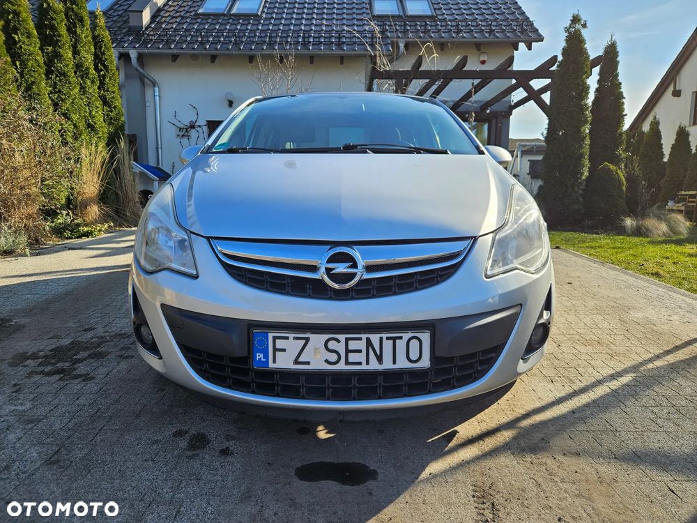 Opel Corsa 1.4 16V ecoFLEX Start-Stop Satellite - 2