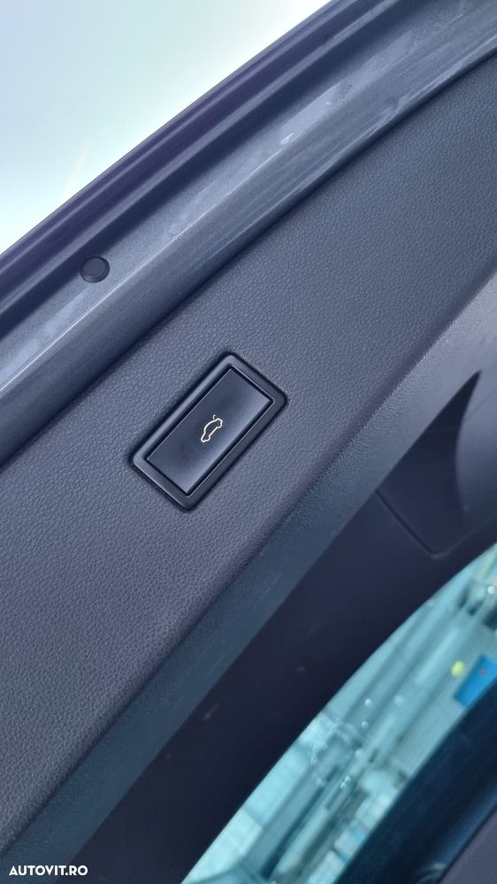 VOLKSWAGEN Tiguan 2019 — imagine 22