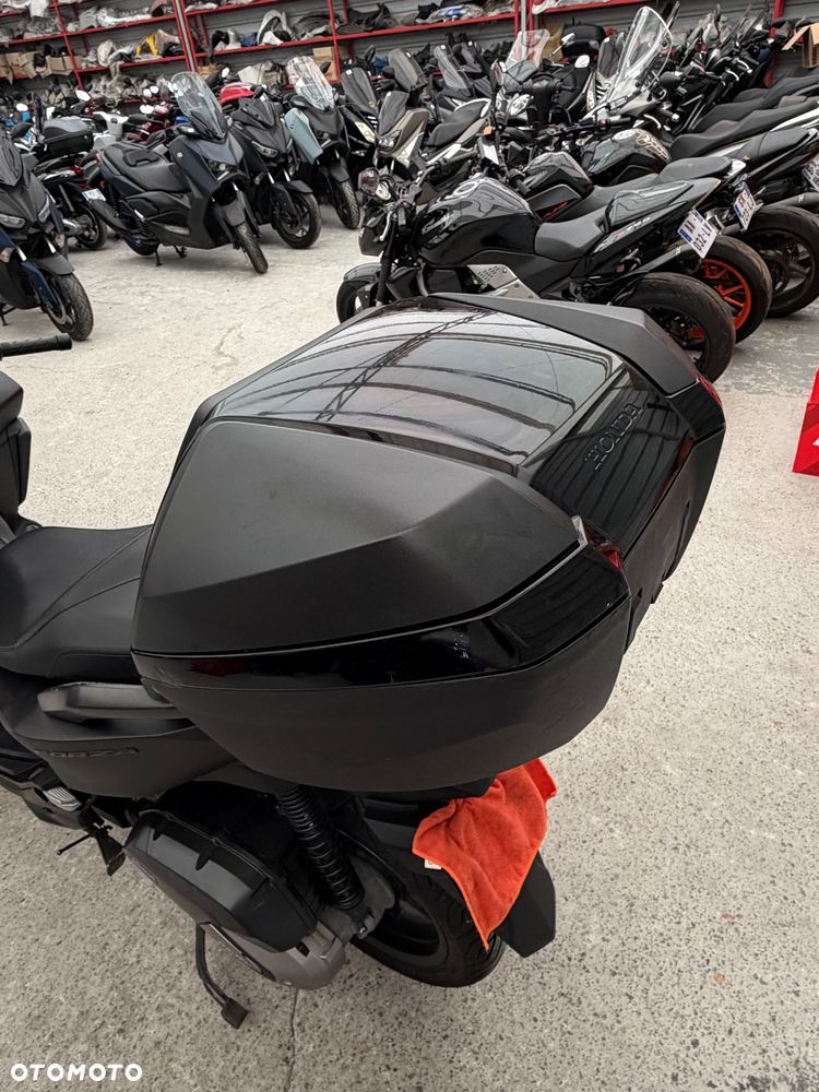 Honda NSS - 20