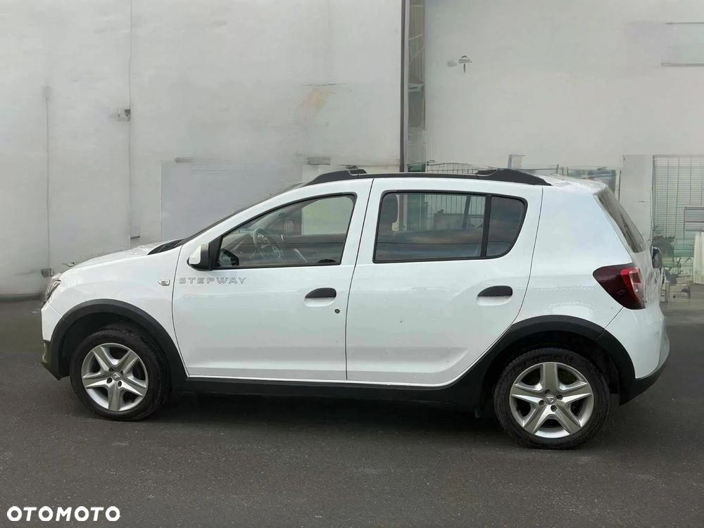 Dacia Sandero 0.9 TCe Laureate - 3