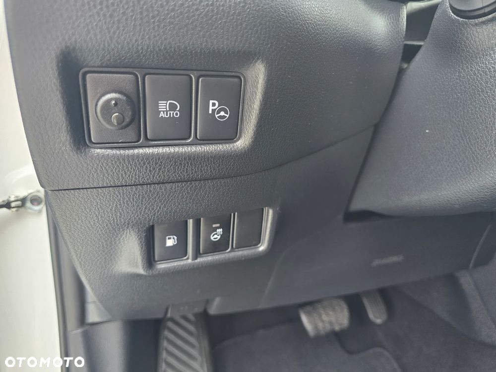 Toyota C-HR 1.8 Hybrid GPF GR Sport - 29