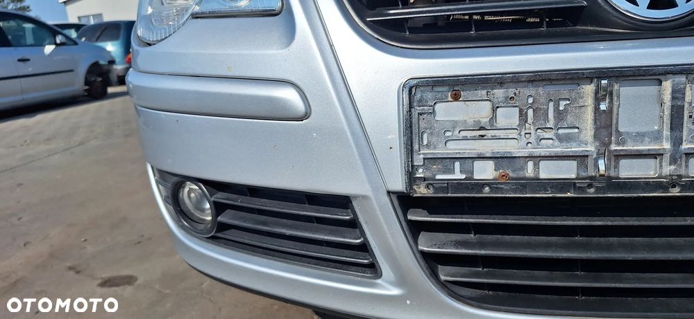 VW Polo 9N Lift 05- Zderzak Przód Przedni Kod Lakieru LA7W - 20