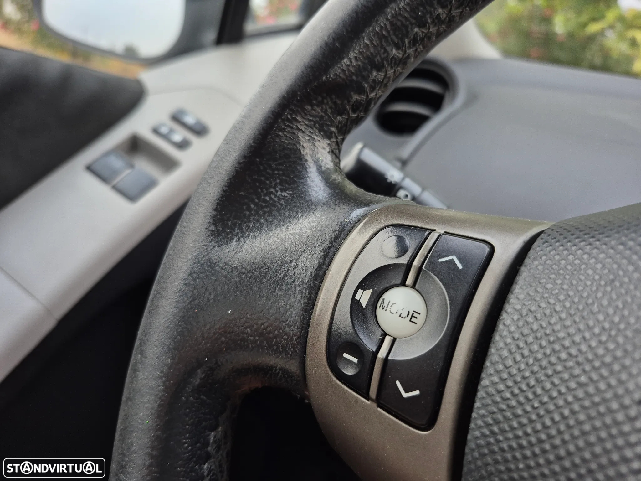 Toyota Yaris 1.0 VVT-i Comfort+AC - 14