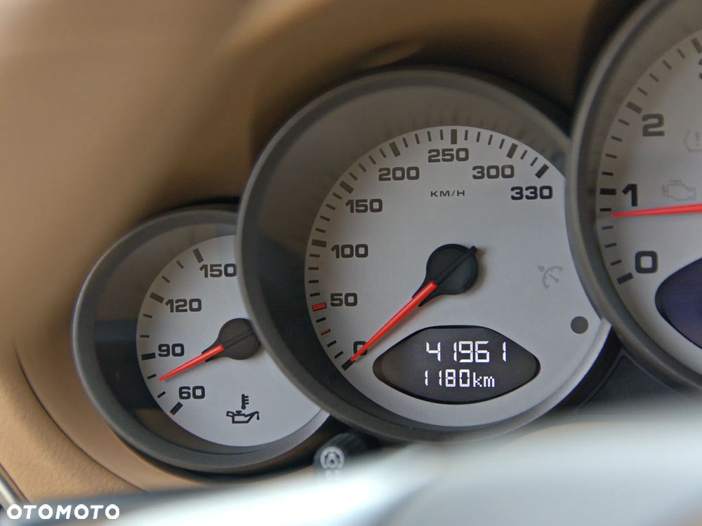 Porsche 911 Carrera 4 S Tiptronic - 3