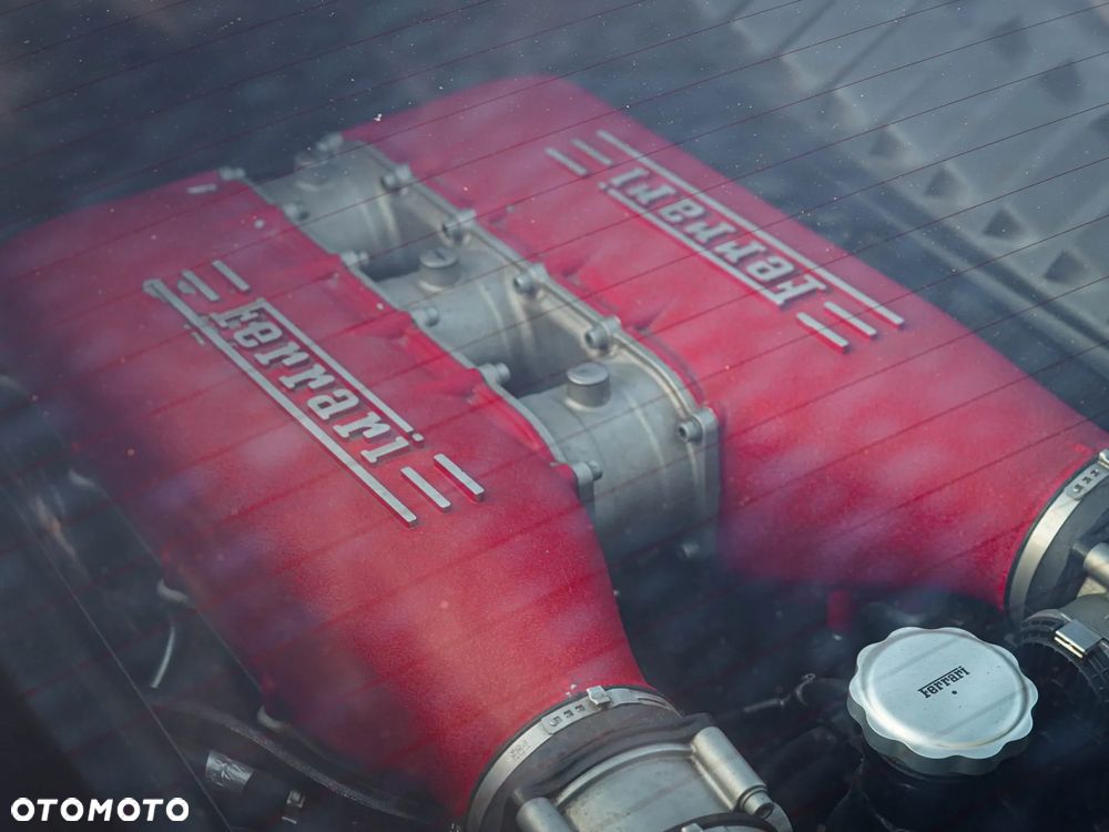 Ferrari 458 Italia - 12