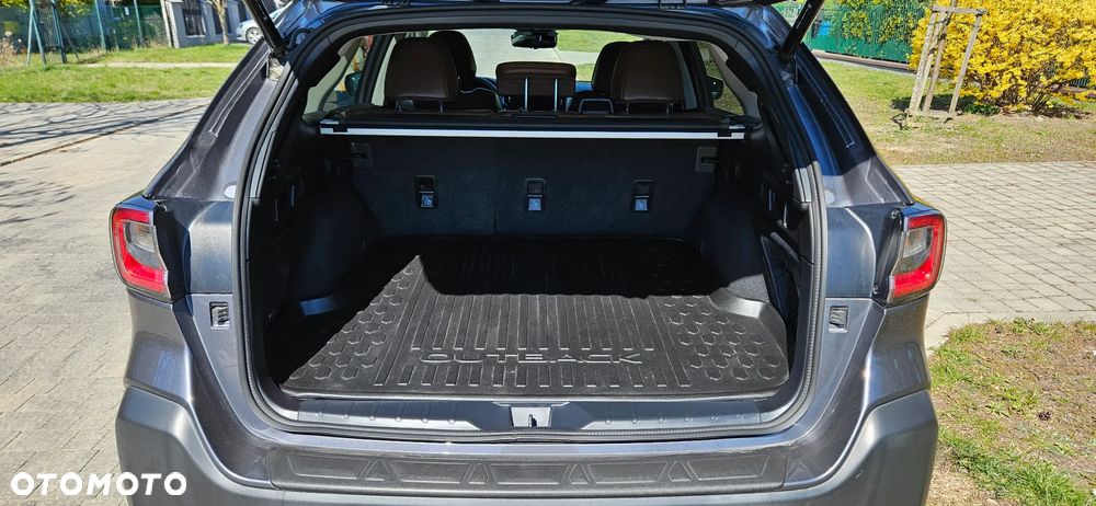 Subaru Outback 2.5i Exclusive - 32