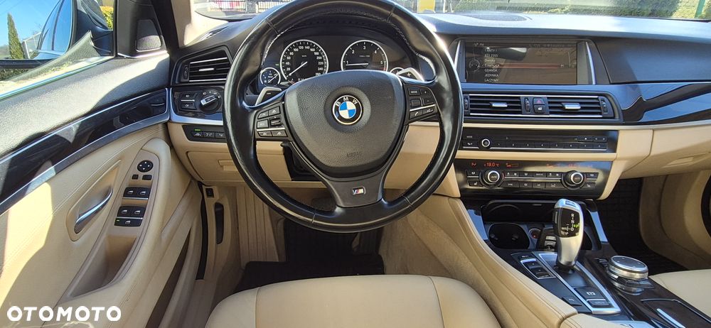 BMW Seria 5 520d - 13