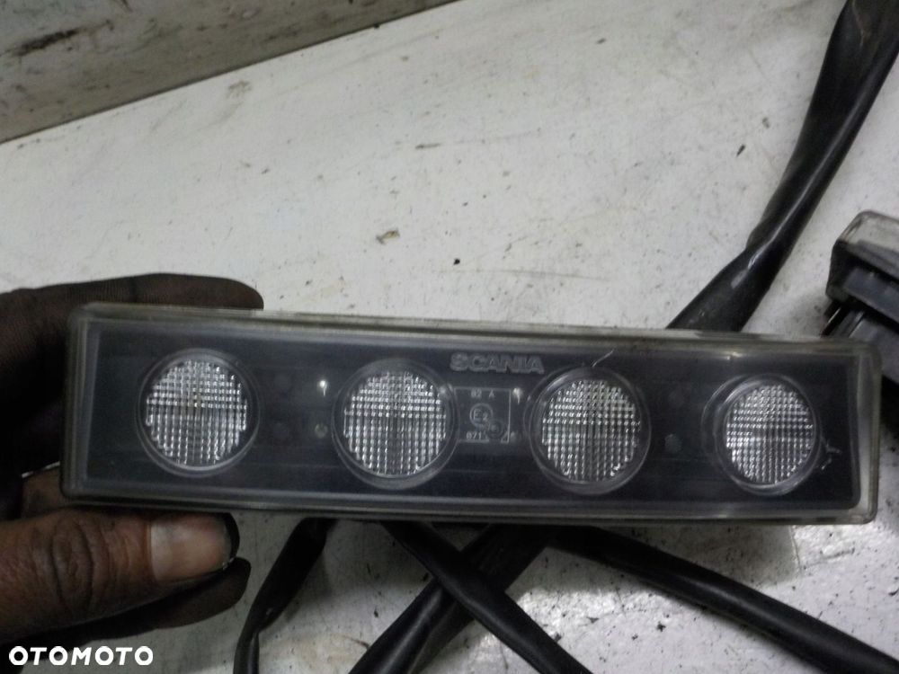 SCANIA OBRYSÓWKA LAMPA LED - 1
