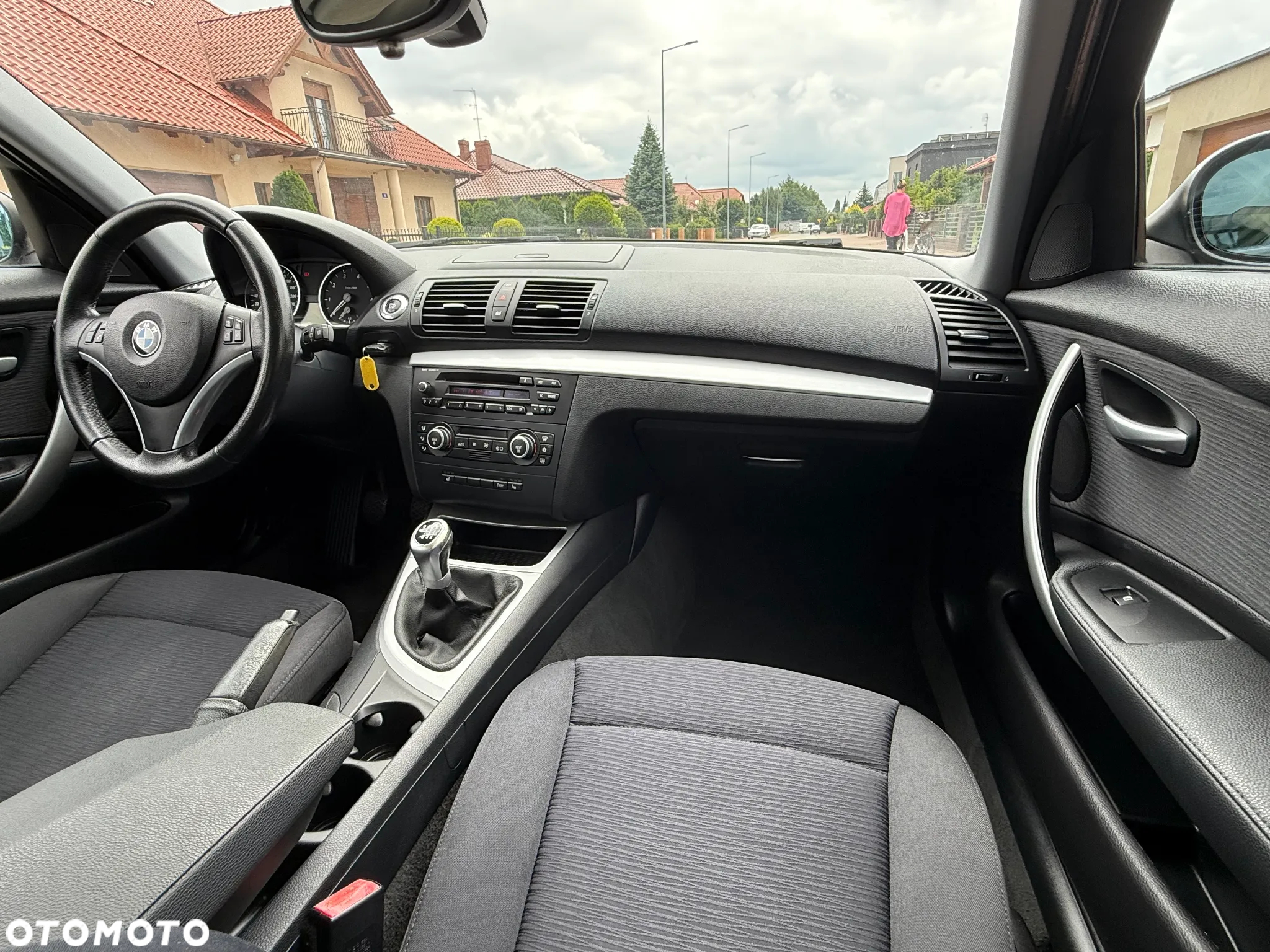 BMW Seria 1 116i - 14