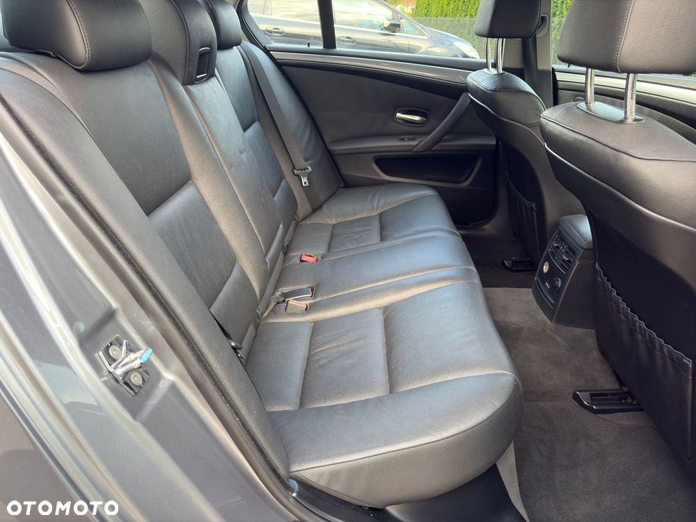 BMW Seria 5 525i - 20