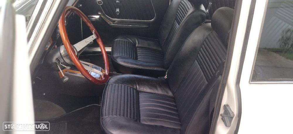 Alfa Romeo 2000 - 27