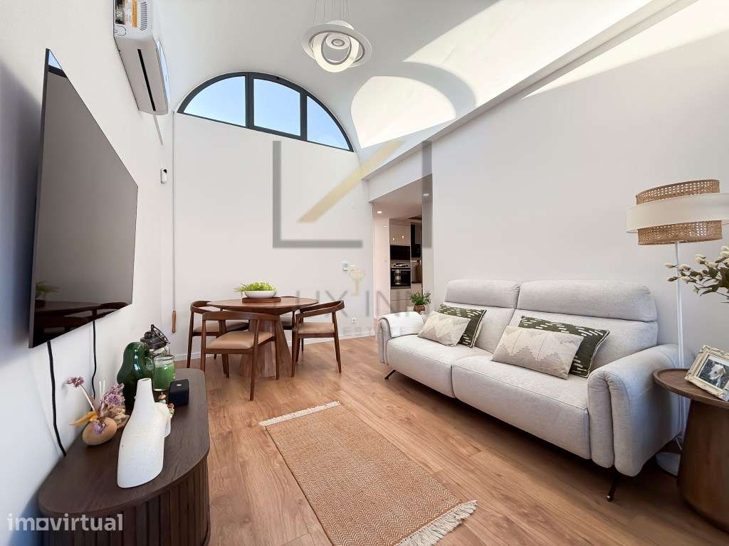 Apartamento T1 totalmente remodelado no Condomínio Palmela Village,... - Grande imagem: 3/22