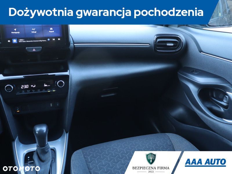 Toyota Yaris Cross - 10