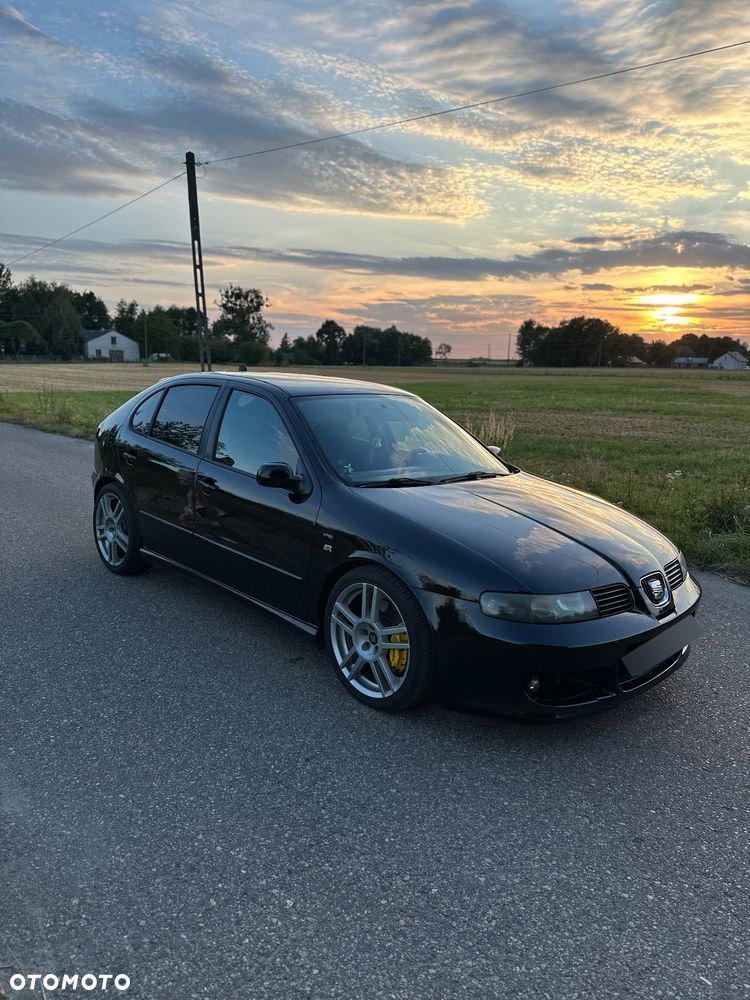 Seat Leon 1.8T Cupra R - 1
