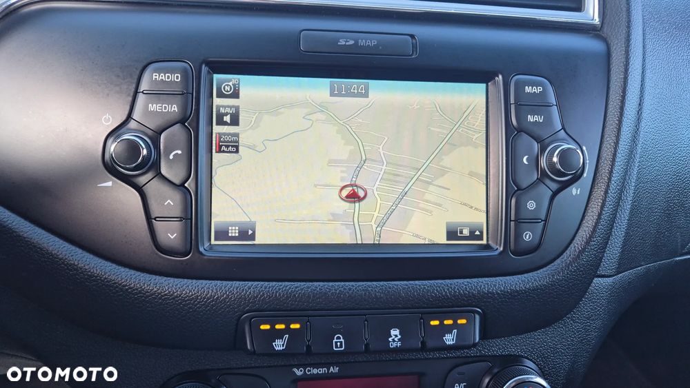 Kia Ceed 1.6 CRDi 136 ISG Dream Team Edition - 11