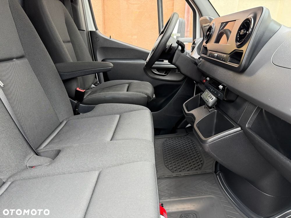 Mercedes-Benz Sprinter 3,0 Chłodnia Mroźnia Winda - 34