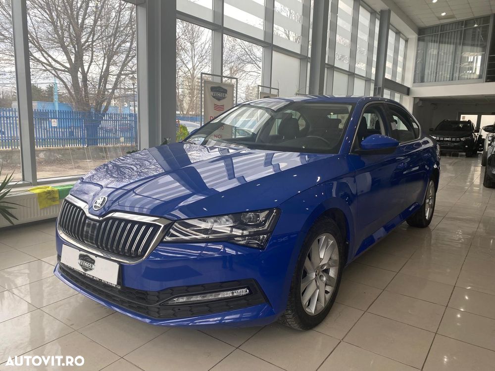 Skoda Superb 2.0 TDI DSG Ambition - 4