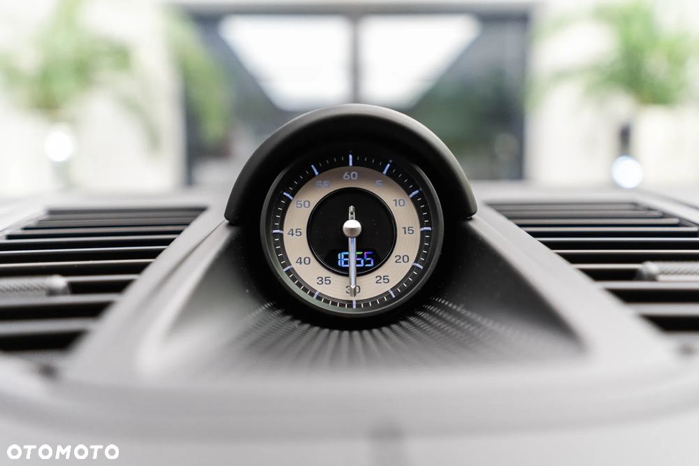 Porsche Panamera - 26