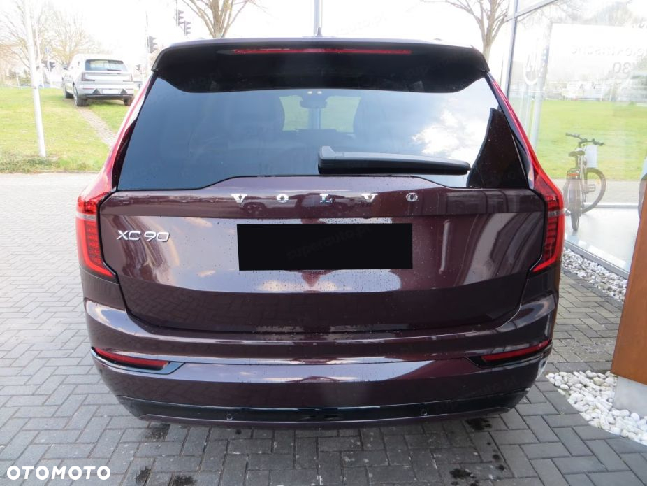 Volvo XC 90 - 2