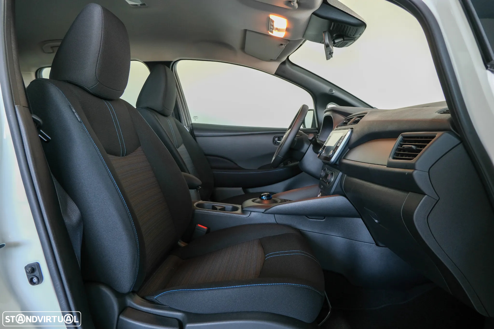 Nissan Leaf N-Connecta - 38