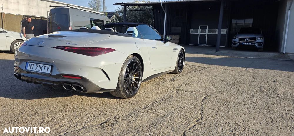Mercedes-Benz SL - 17
