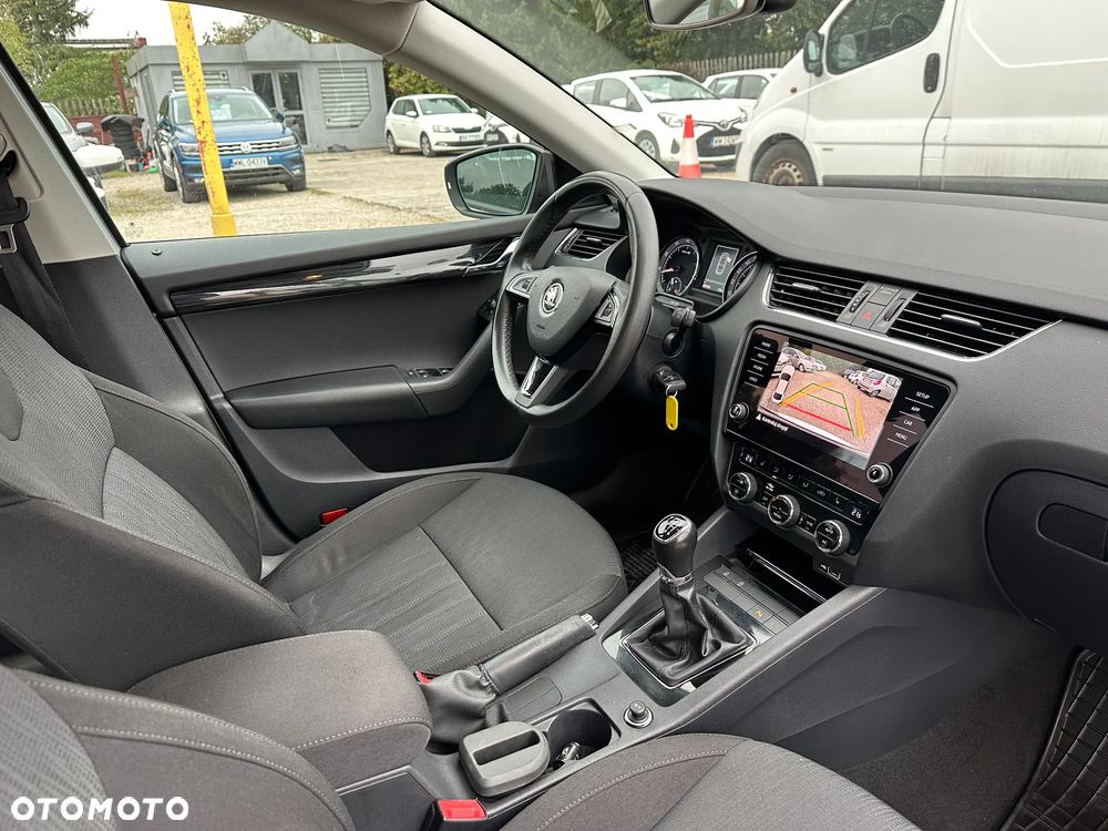 Skoda Octavia - 19