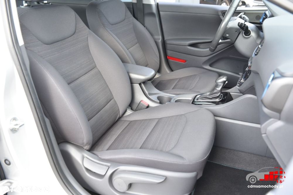 Hyundai IONIQ - 22